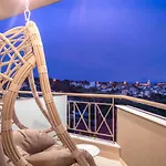 Dikap Luxury Aparts לימנריה